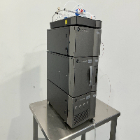 Waters Acquity Premier HPLC image 1